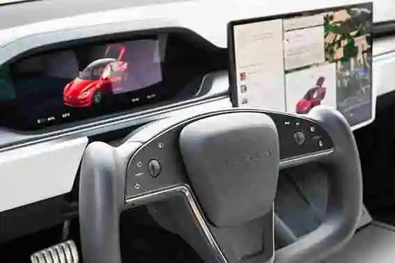 Rialzo Tesla dopo elezioni Azioni alle stelle