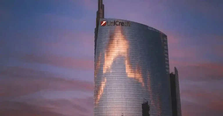 Unicredit Commerzbank notizie Ultima Ora Notizia Finanza News Economia oggi