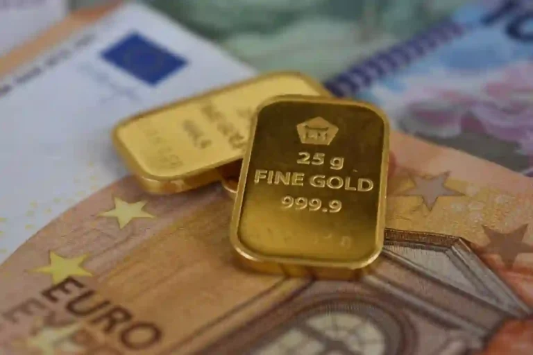Oro investimento Record a 3.659 dollari Ultima Ora Notizia Finanza News Economia oggi Notizie