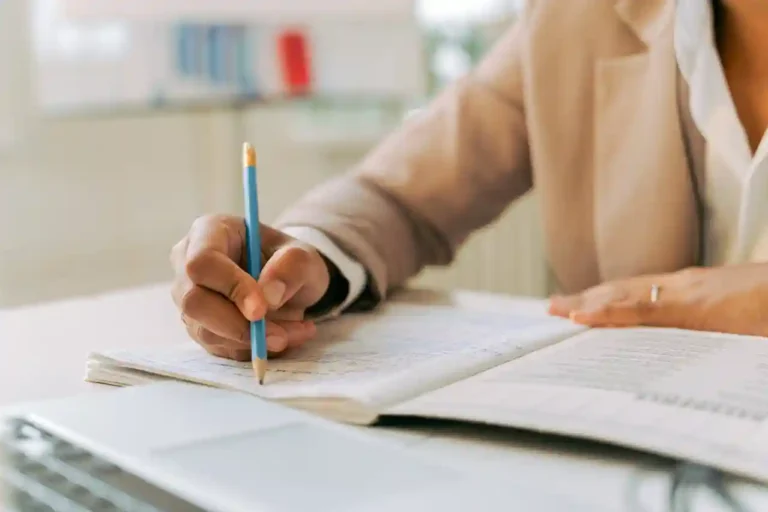 Stipendio NoiPA docenti e ATA con rimborsi e arretrati nel cedolino di febbraio 2026 Ultima Ora Notizia Finanza News Economia oggi Notizie