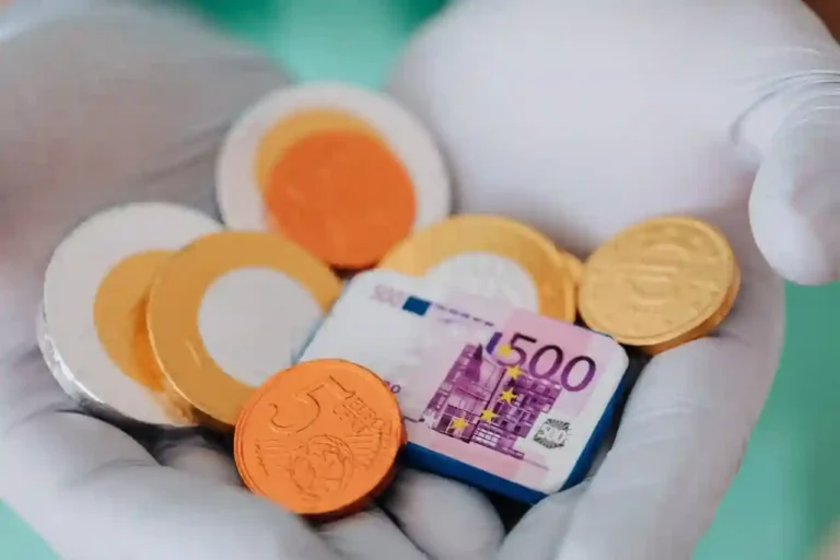 aumenti infermieri busta paga 184 euro chi li prende davvero Ultima Ora Notizia Finanza News Economia oggi Notizie